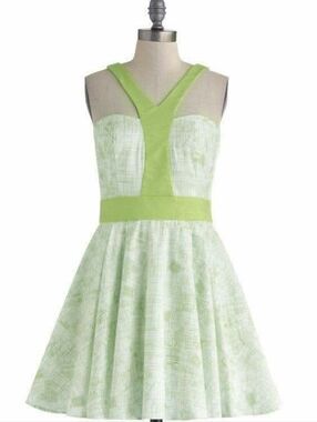 Modcloth "A Floor Plan Of One's Own" L